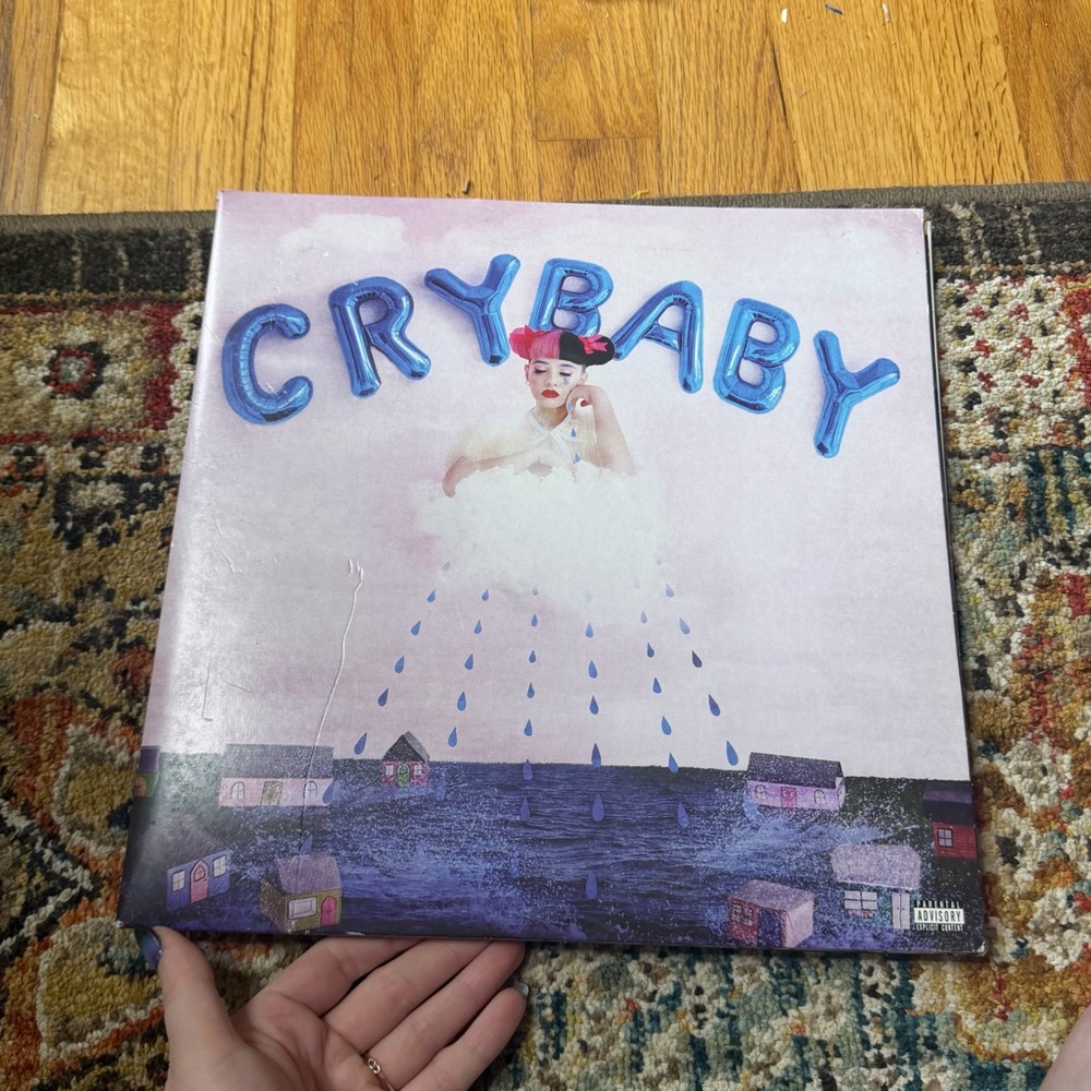 Melanie Martinez cry baby record